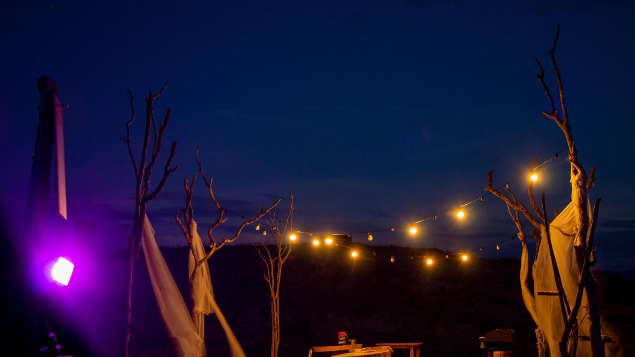 Mana Star Lounge Hotel วิลญาเวียคา ภายนอก รูปภาพ
