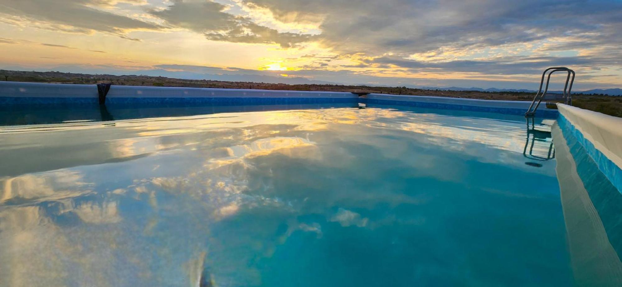 Mana Star Lounge Hotel วิลญาเวียคา ภายนอก รูปภาพ